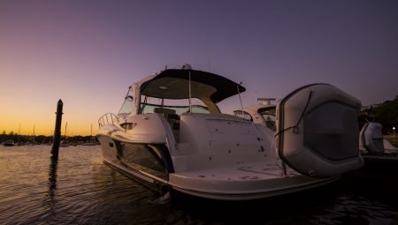 Pacific 52 Sea Ray Sundancer at Dusk